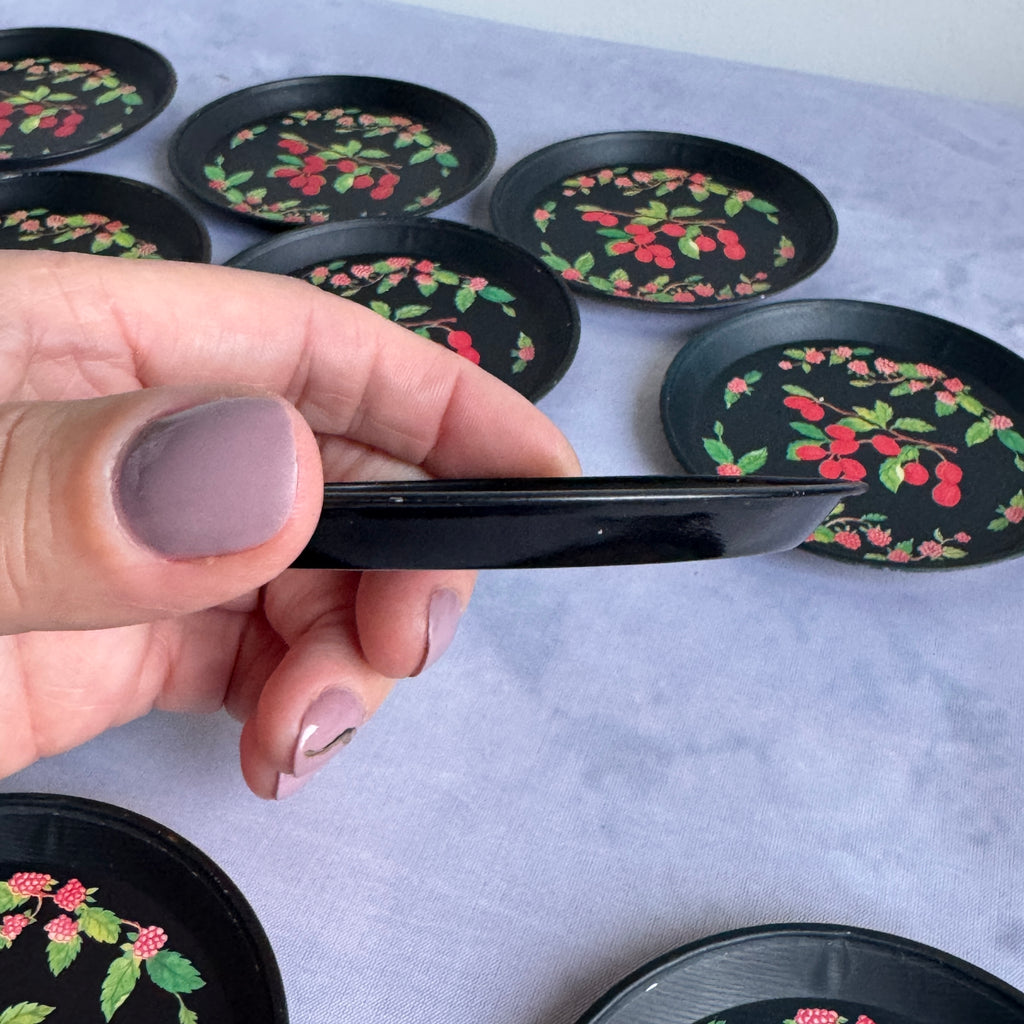 Vintage Metal Coaster Set of 6 – Berry Floral Black Retro Cottagecore Drink Coasters