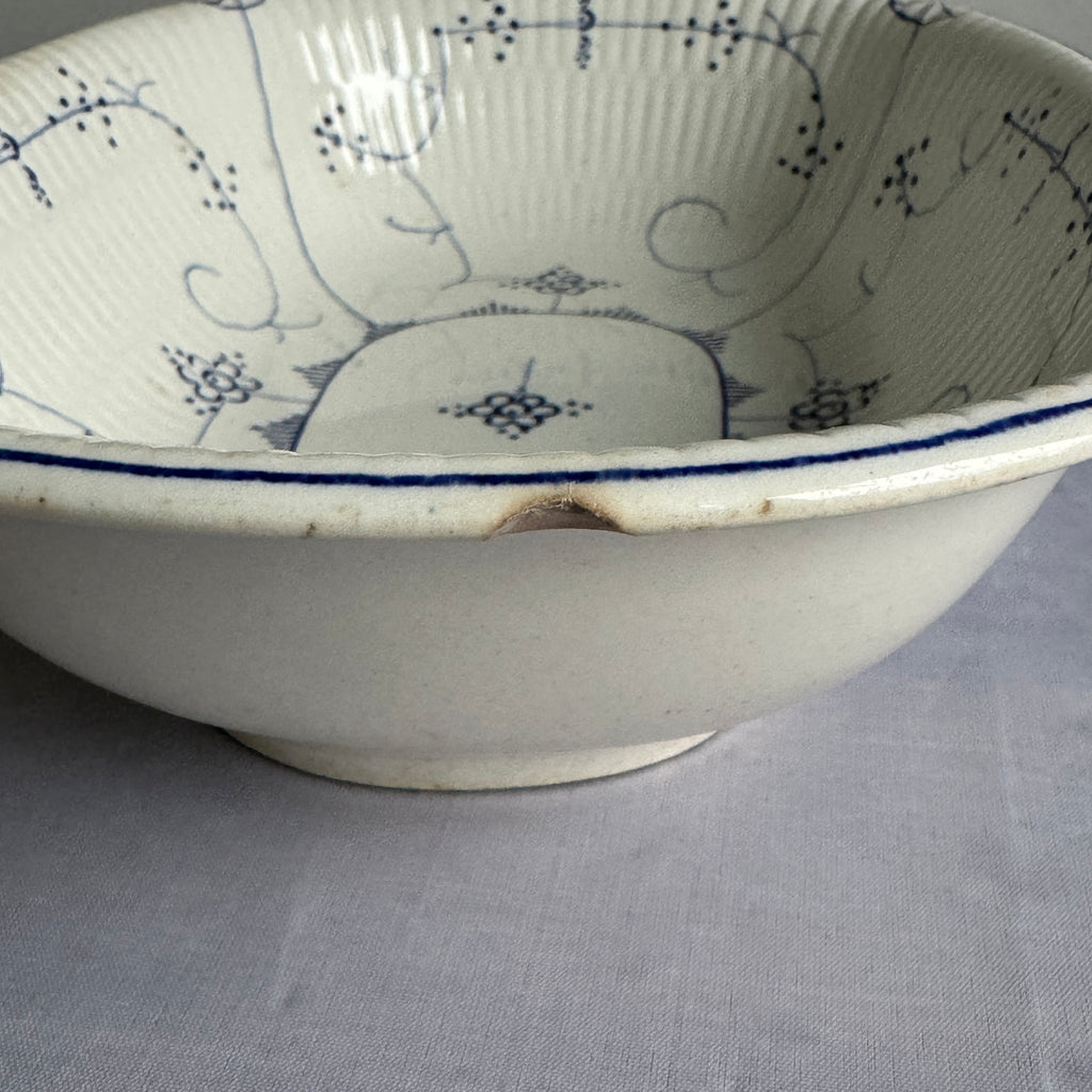 Antique Villeroy & Boch Dresden Blue Oval Serving Bowl VIL7, 26 cm