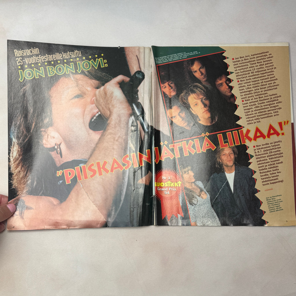 Suosikki 1/1995 Jon Bon Jovi feature spread