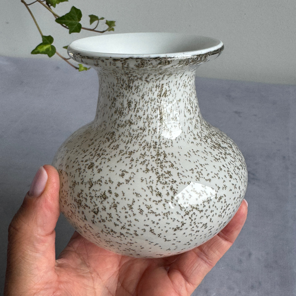 Elve Tauts “Alla” Art Glass Vase – Tarbeklaas, Estonia, 1989–1990