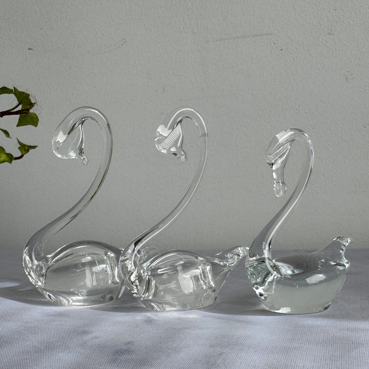 Hand Blown Clear Glass Swan Family – Set of 3