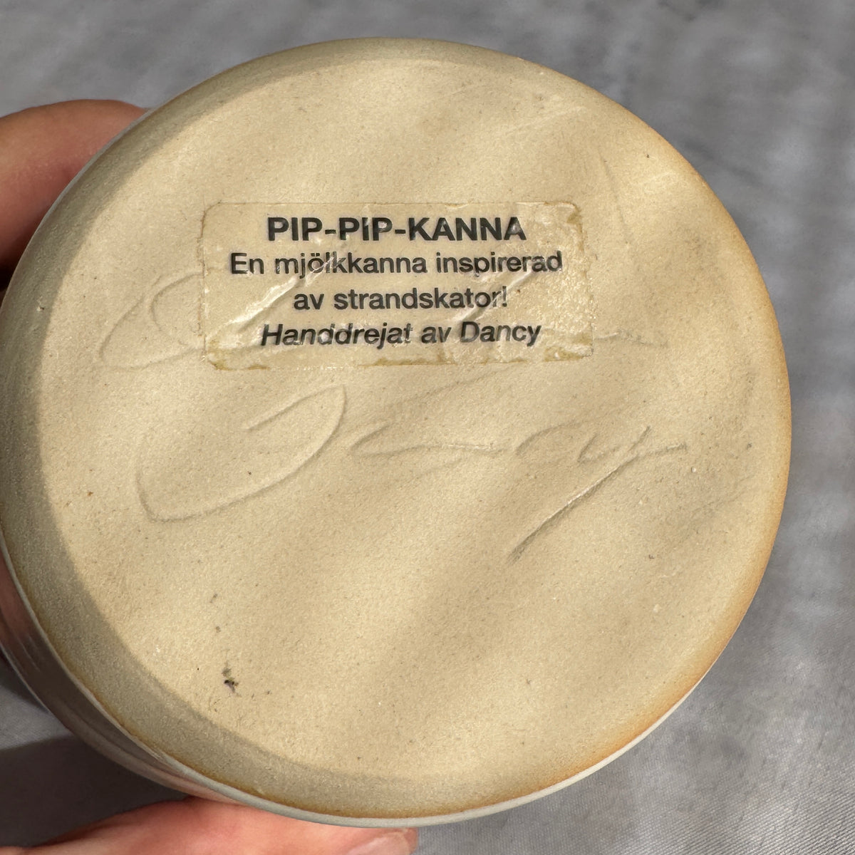 Anna-Lena Dancy Pip-Pip Bird Milk Jug – Swedish Studio Pottery