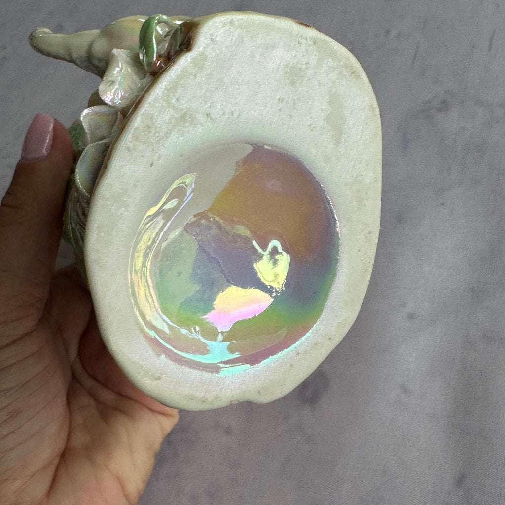 Iridescent Elephant Ceramic Vase – Pearl Lustre
