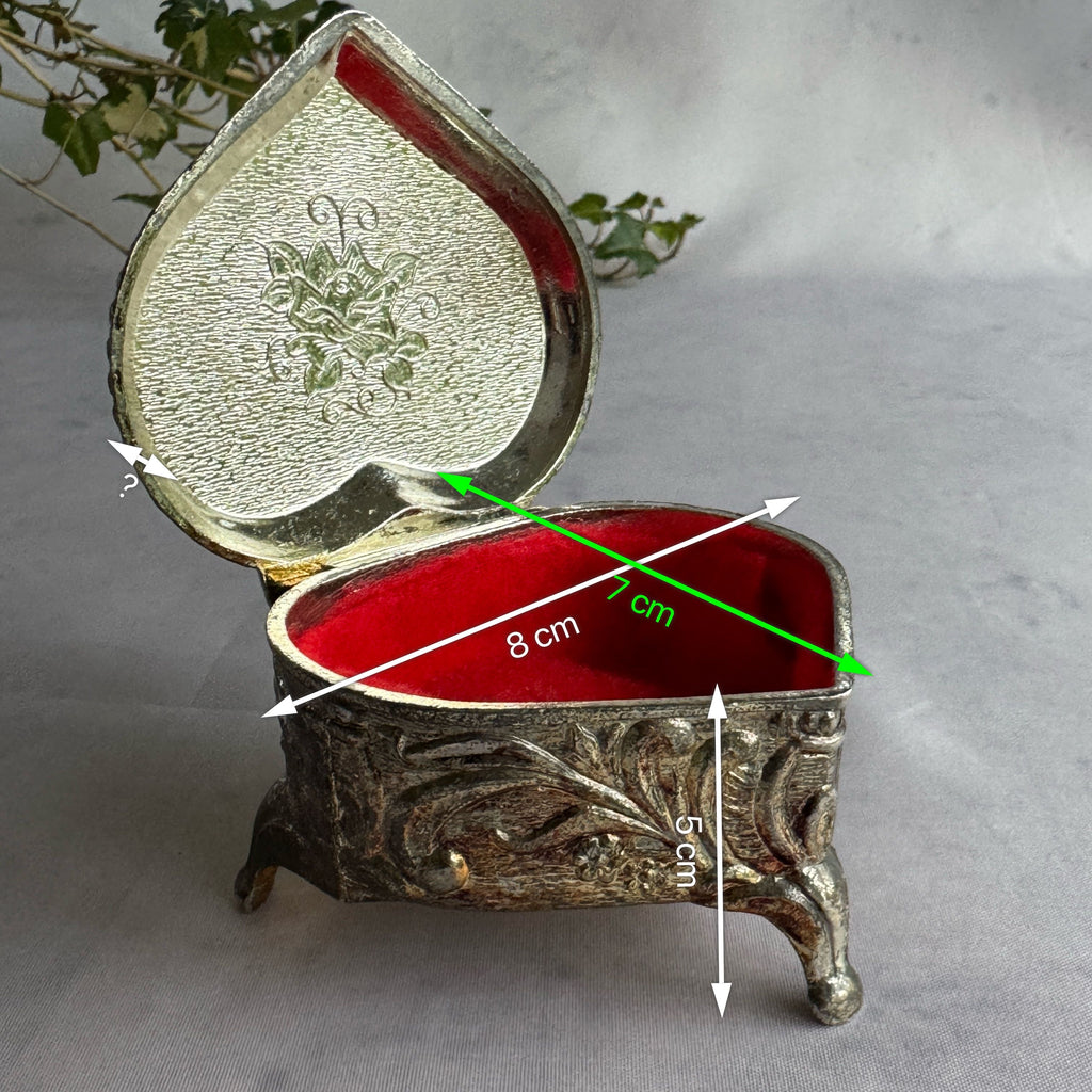 Vintage Japanese Heart Jewelry Box – Romantic Red Velvet Trinket Box