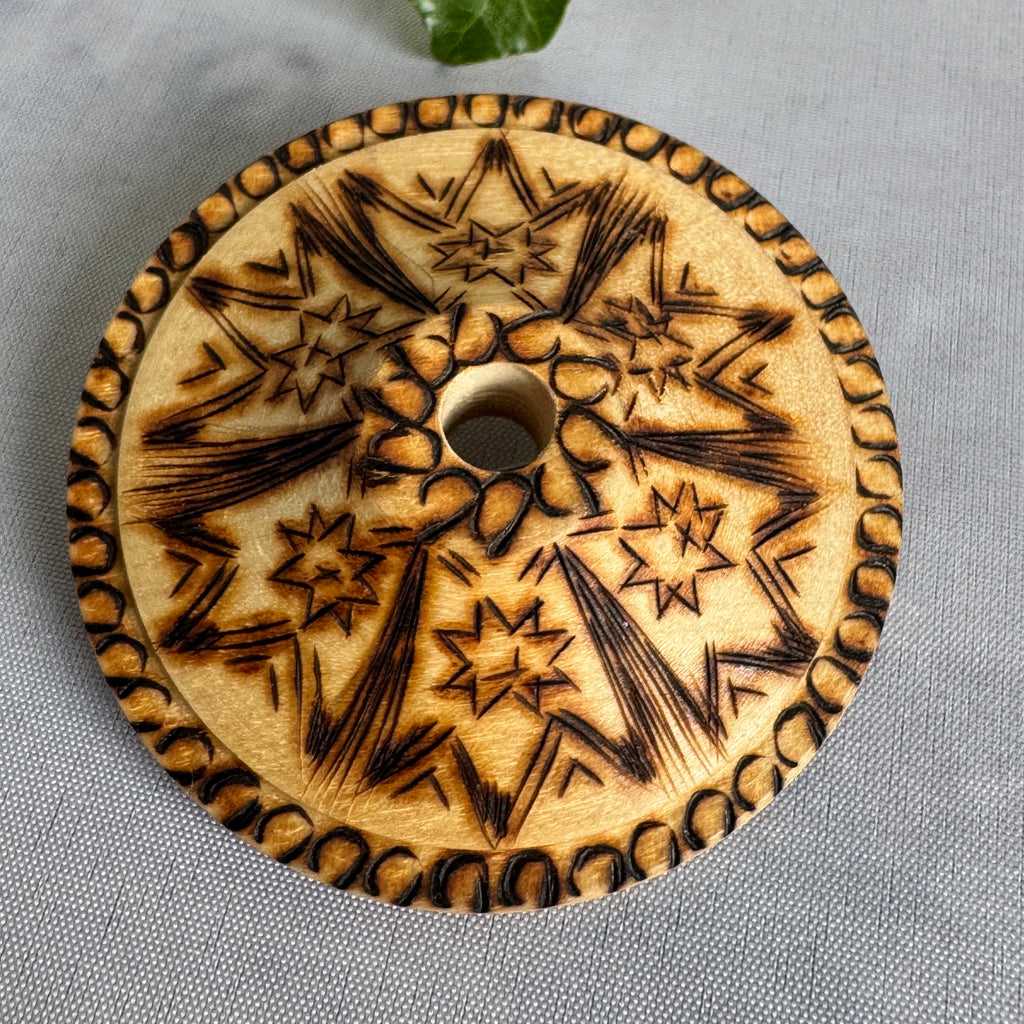 Vintage Estonian Wooden Brooch – Pyrography Folk Art Pin