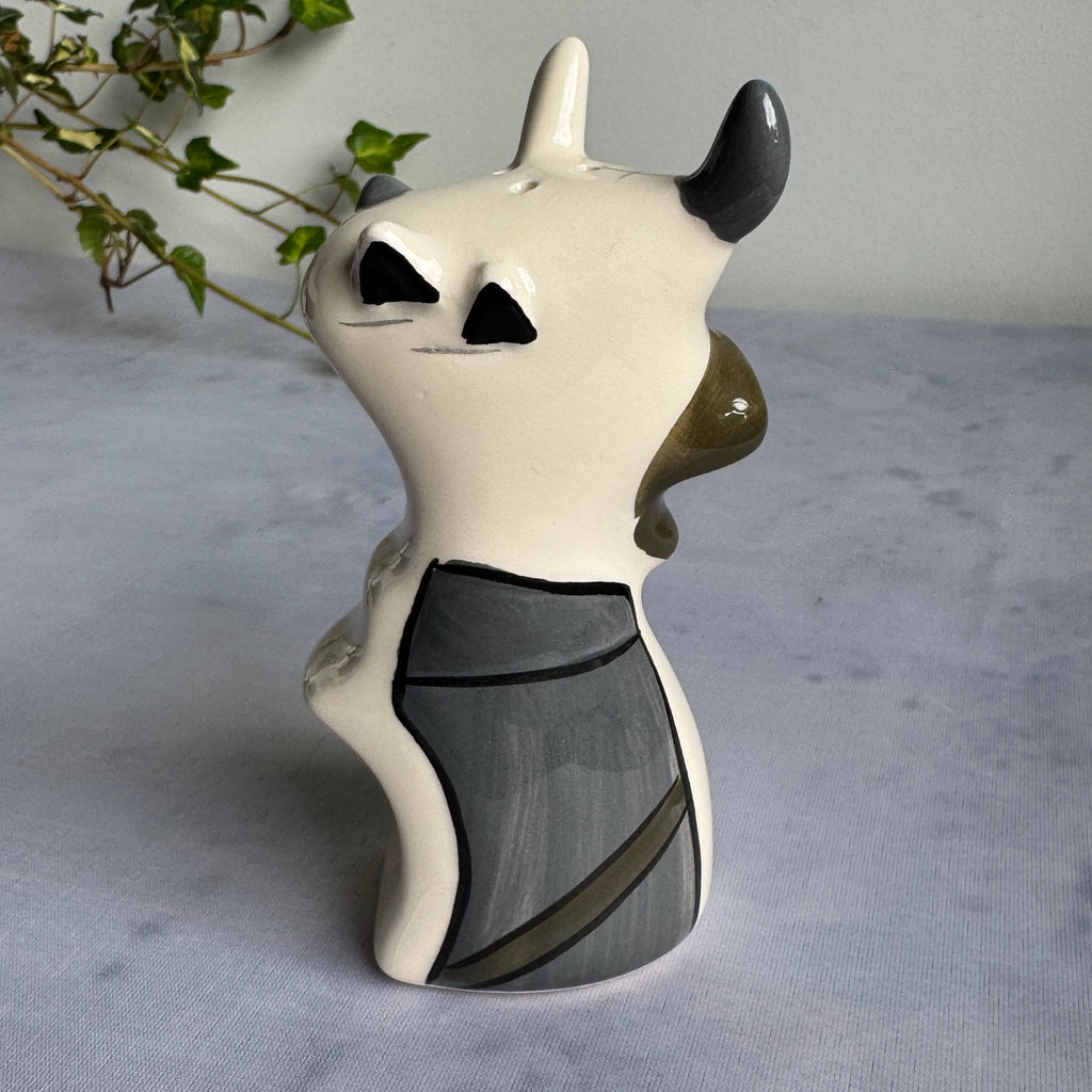 Giordano di Ponzano Guernica Salt & Pepper Shakers – Picasso Inspired Ceramic Set