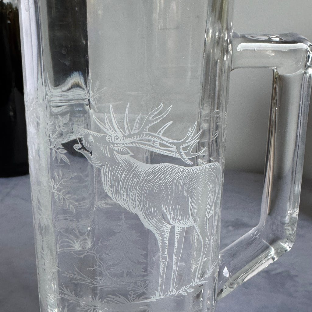 Etched Glass Beer Mug with Red Deer Stag – 0.5 L Hunting Stein, 20 cm