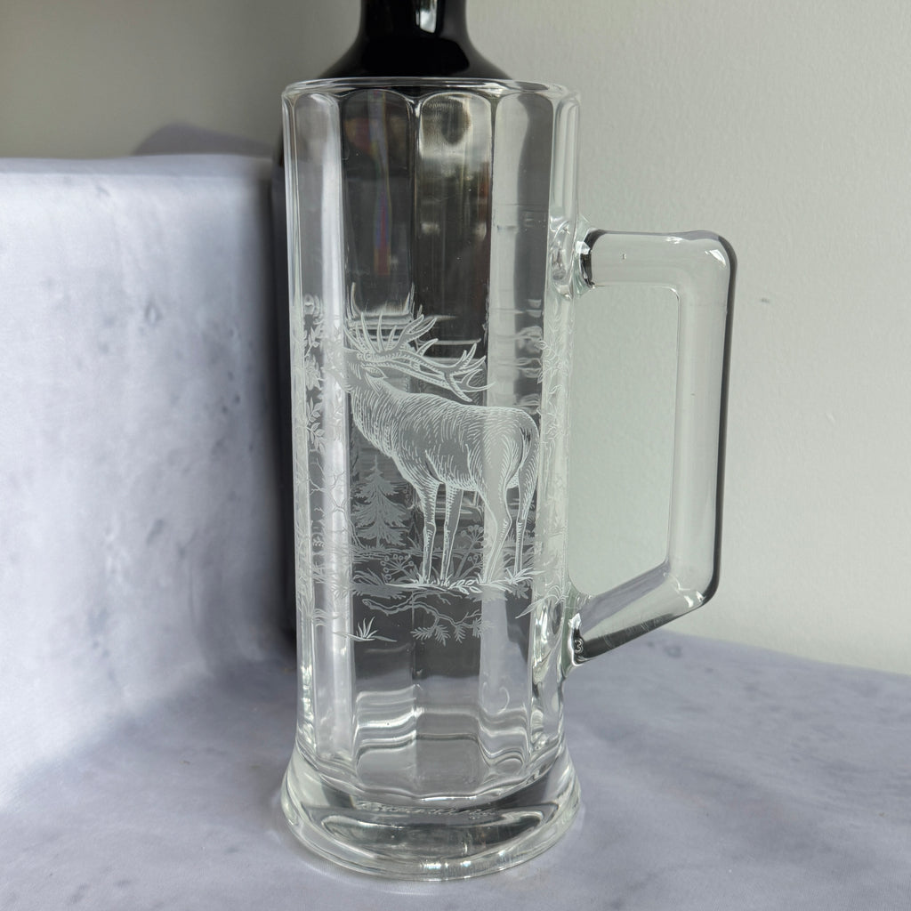 Etched Glass Beer Mug with Red Deer Stag – 0.5 L Hunting Stein, 20 cm