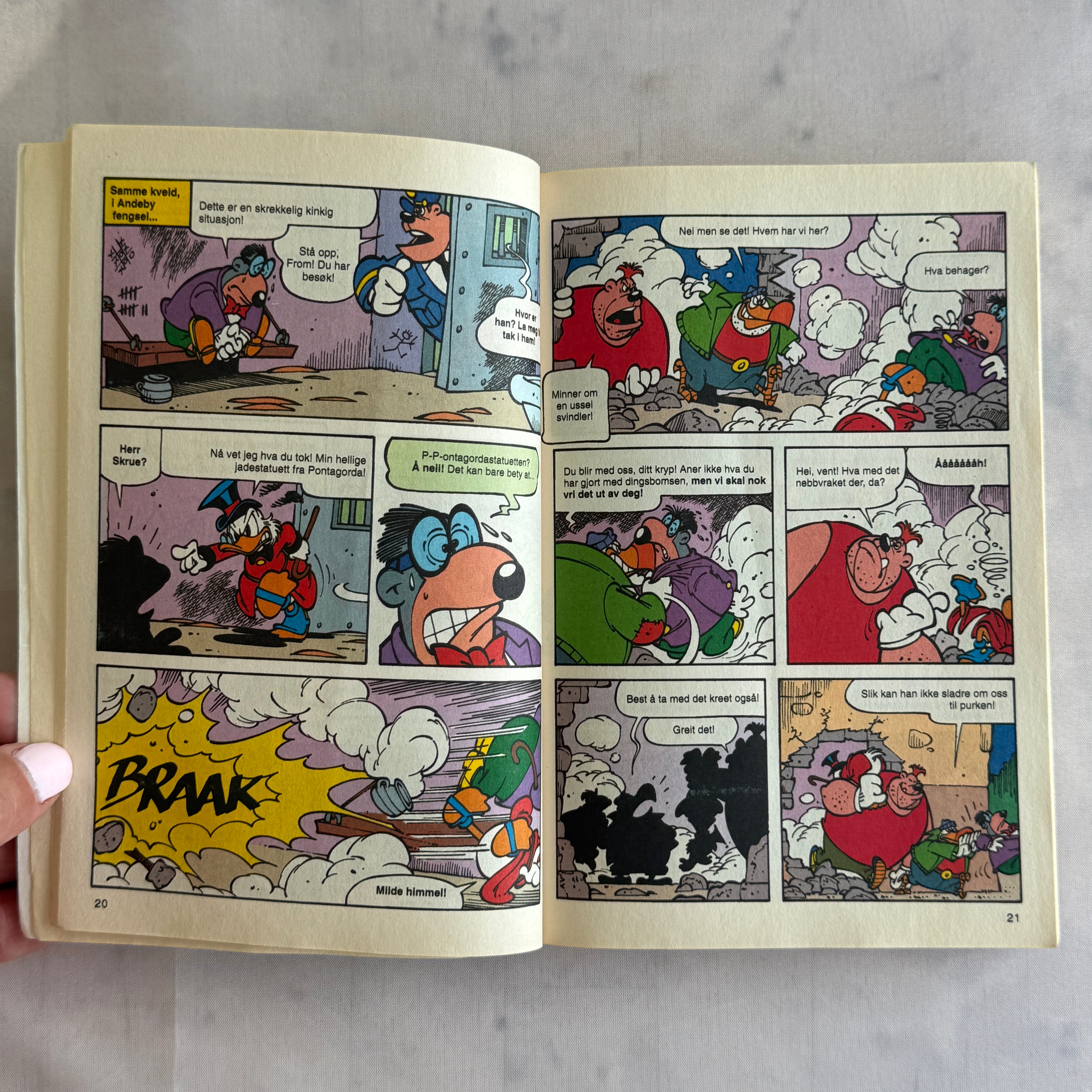 Donald Duck Pocket 218 I Skuddlinden Disney Comic Book 1999 Norwegian