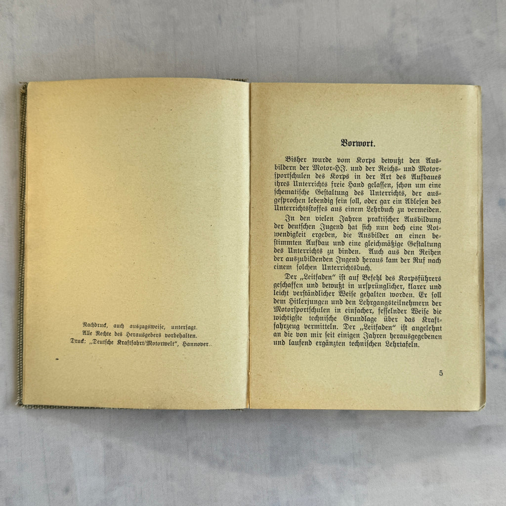 WWII German NSKK Training Manual “Das Kraftfahrzeug” (c. 1940) – Fold-Out Technical Diagrams