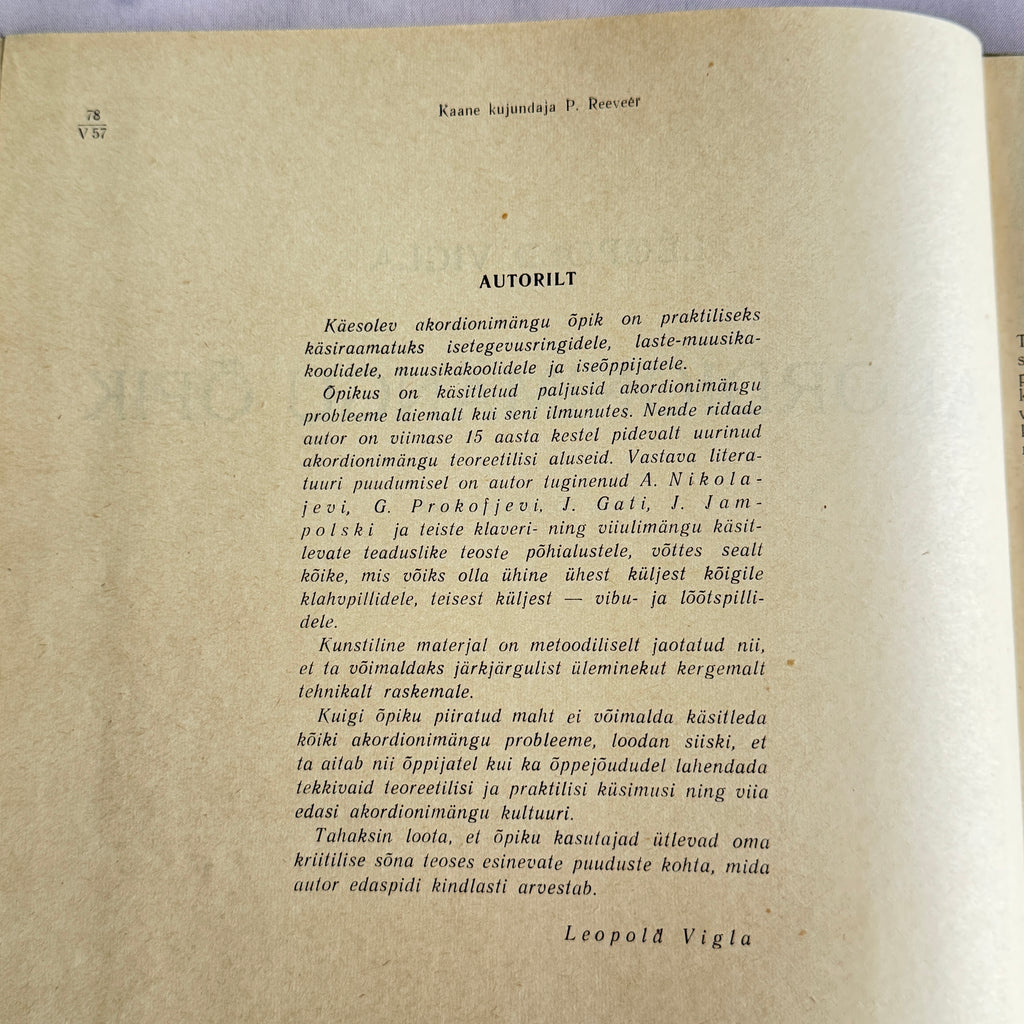 Leopold Vigla Akordionimängu õpik – Estonian Accordion Tutor Book, 1968
