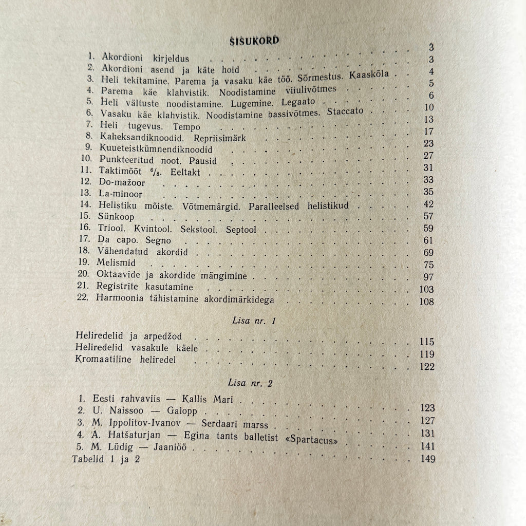 Leopold Vigla Akordionimängu õpik – Estonian Accordion Tutor Book, 1968