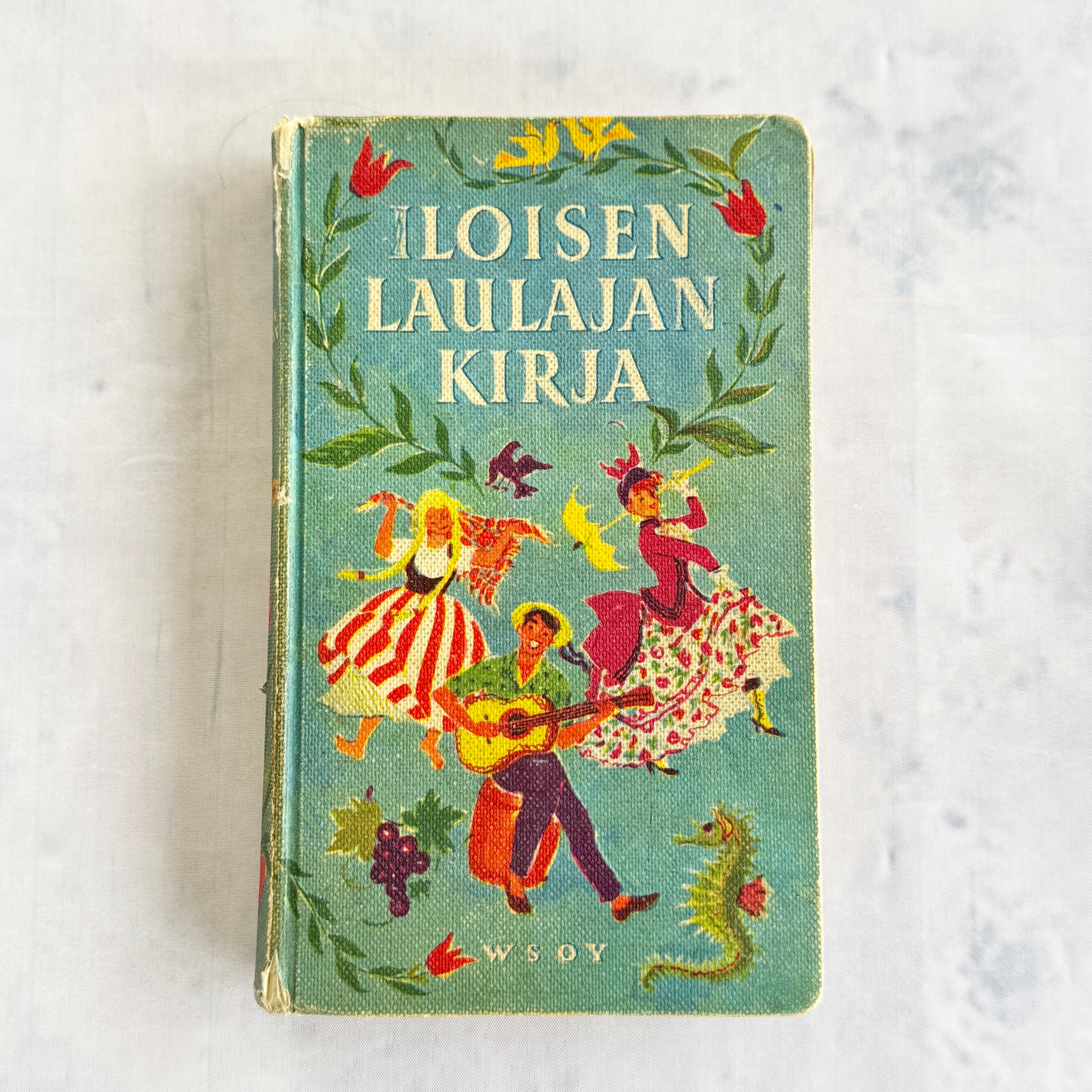Finnish songbook “Iloisen laulajan kirja”, published by WSOY in 1967