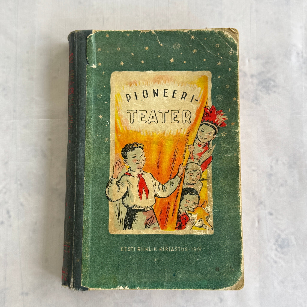 Pioneeri-teater (1951) – Soviet Estonian Pioneer Theatre Book